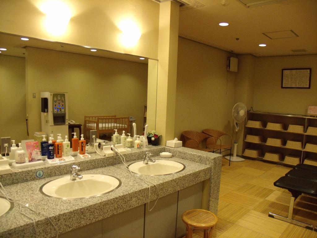Dogo Hotel Mielparque Matsuyama Matsuyama  Bagian luar foto